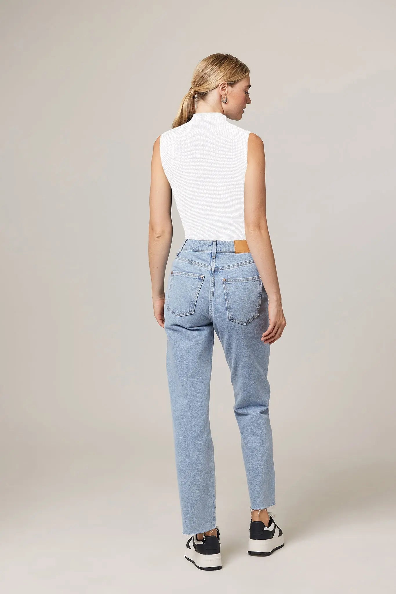 Issey Miyake Pleated Tank Top White - IsseyMiyakePleats