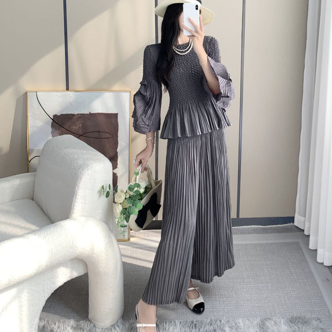 Miyake suit, women's fashion two-piece temperament, high-quality temperament, small man top, loose wide-leg pants suit IsseyMiyakePleats